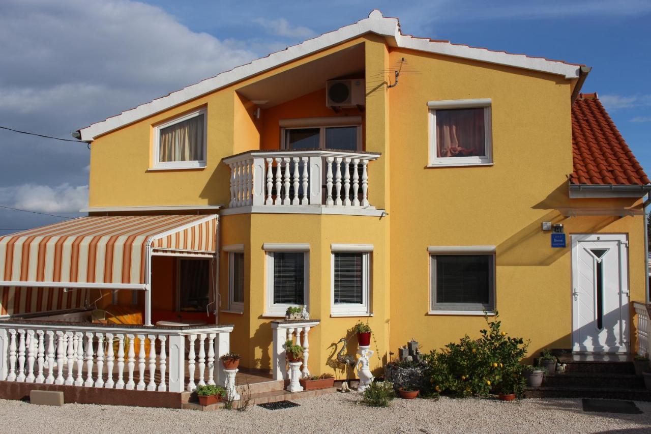 Apartment Leon Zadar Exterior photo